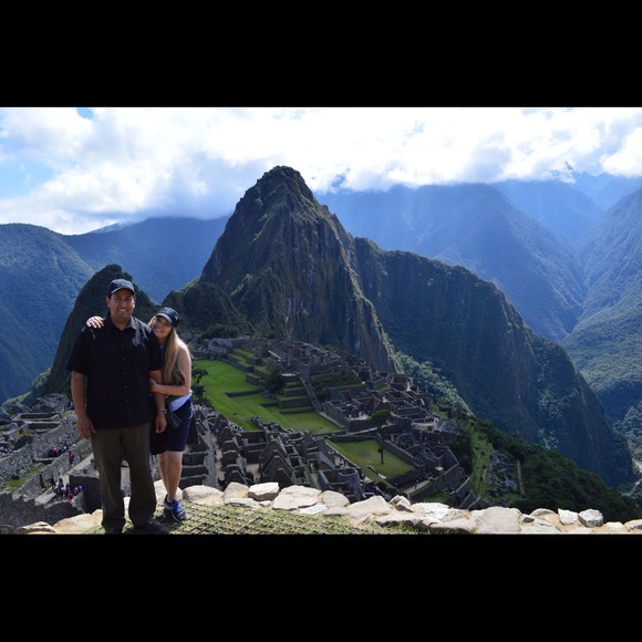 ✈️Meet your Posher, Amber✈️ - Picture 9 of 13